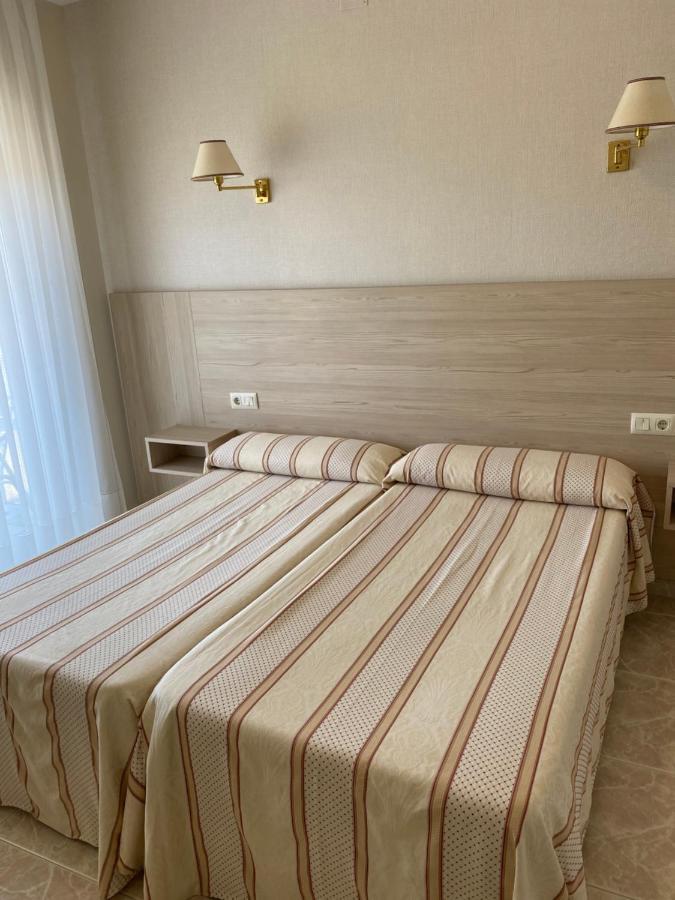 Hotel Casa Portuguesa Meano Bagian luar foto